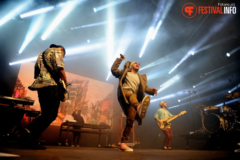 Anderson .Paak & The Free Nationals op PITCH 2016 - Zaterdag foto