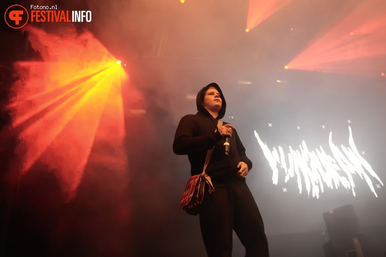 Yung Lean op PITCH 2016 - Zaterdag foto