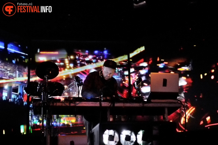 DJ Shadow op PITCH 2016 - Zaterdag foto