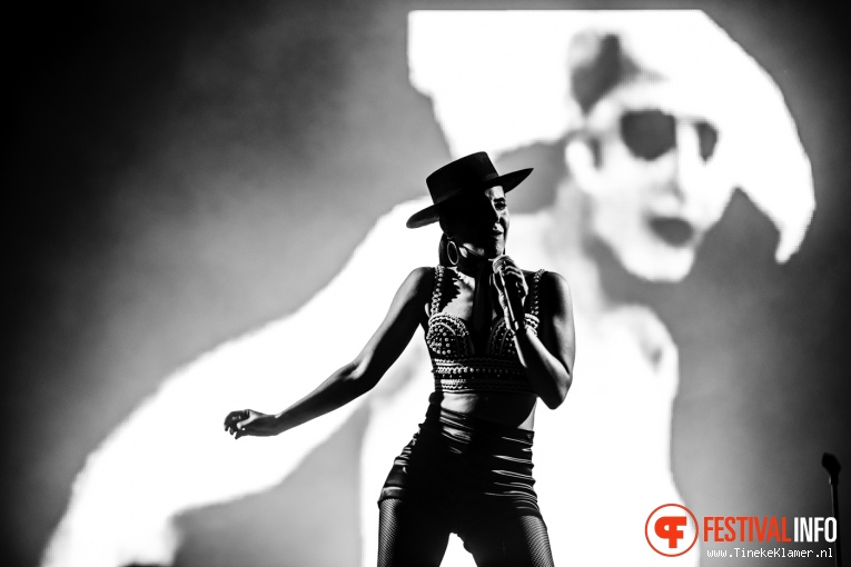 Parov Stelar op Rock Werchter 2016 - Vrijdag foto