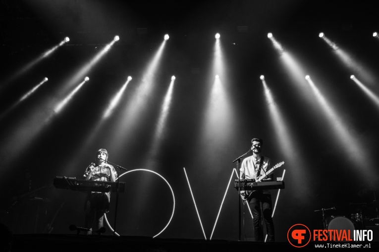 Oh Wonder op Rock Werchter 2016 - Vrijdag foto