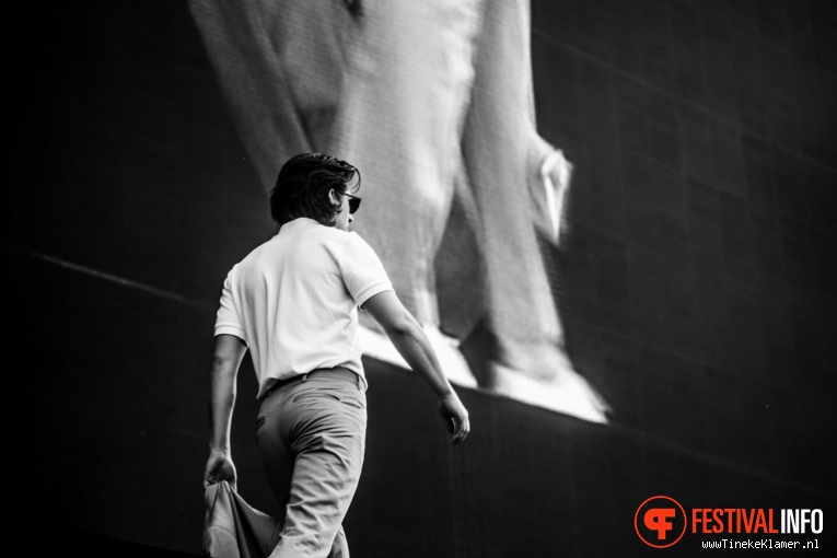 The Last Shadow Puppets op Rock Werchter 2016 - Zondag foto