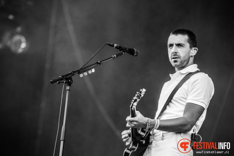 The Last Shadow Puppets op Rock Werchter 2016 - Zondag foto