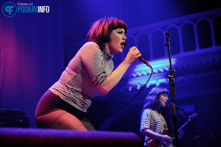 Fuz op Courtney Barnett - 05/07 - Paradiso foto