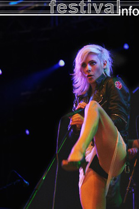 The Sounds op Roskilde 2007 foto