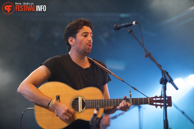 Dotan op Fields of Joy Festival 2016 foto