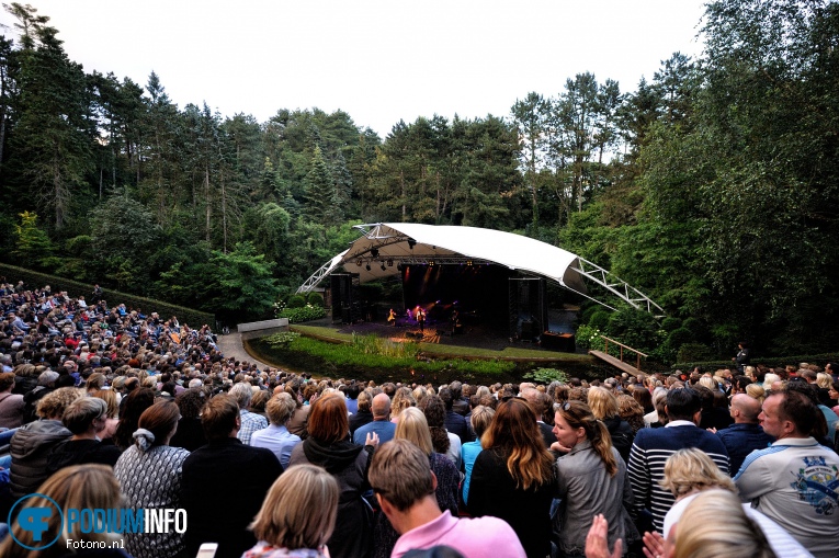 Jonathan Jeremiah op Jonathan Jeremiah - 14/07 - Openluchttheater Caprera foto