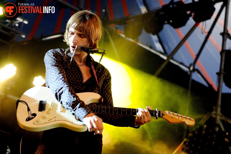 Max Meser op Welcome To The Village 2016 - Zondag foto