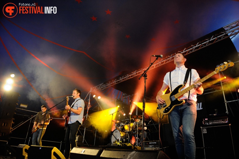 heavyball op Welcome To The Village 2016 - Zondag foto