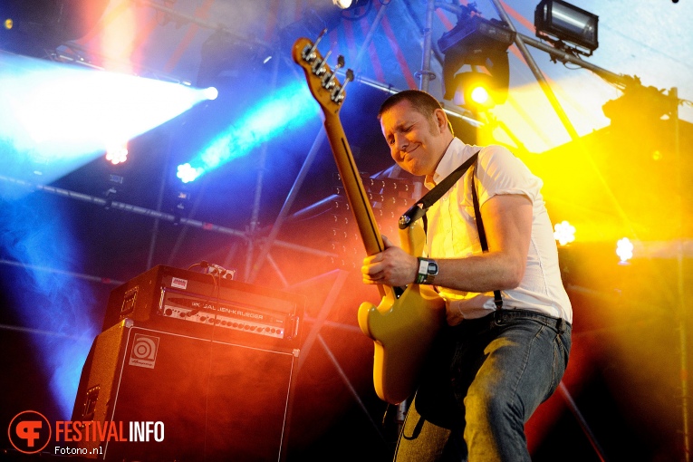 heavyball op Welcome To The Village 2016 - Zondag foto