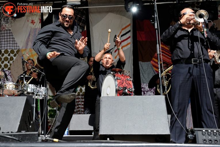 Fanfare Ciocarlia op Welcome To The Village 2016 - Zondag foto