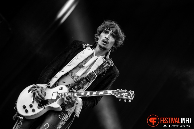 The Darkness op Zwarte Cross 2016 - vrijdag foto