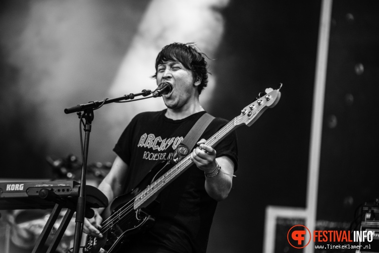 The Wombats op Zwarte Cross 2016 - zaterdag foto