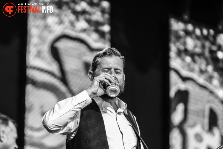Jovink en de Voederbietels op Zwarte Cross 2016 - zondag foto