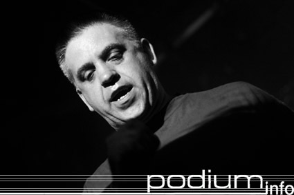 Portion Control op Frontline Assembly - 26/7 - Melkweg foto