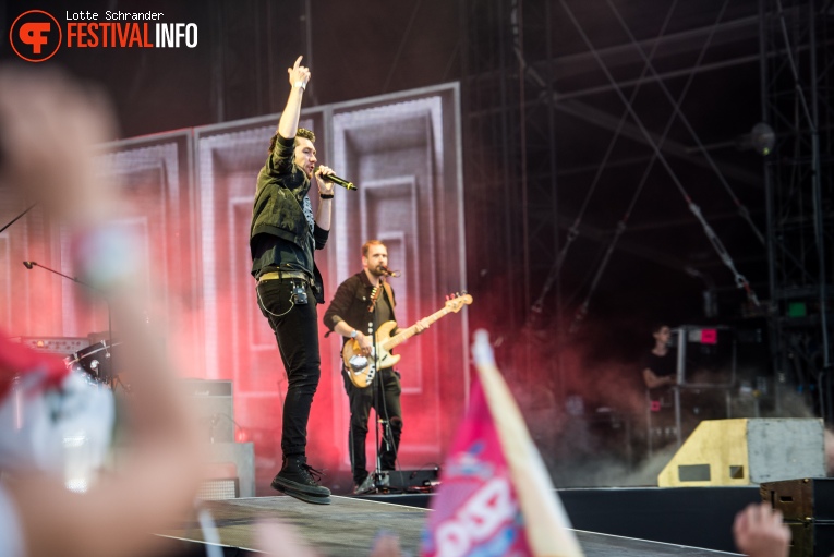 Bastille op Sziget 2016 - Vrijdag foto