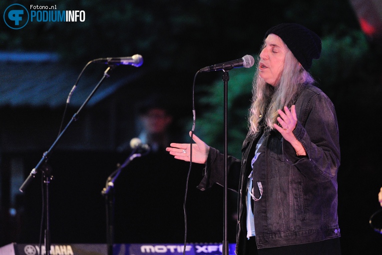 Patti Smith op Patti Smith - 11/08 - Openluchttheater Caprera foto