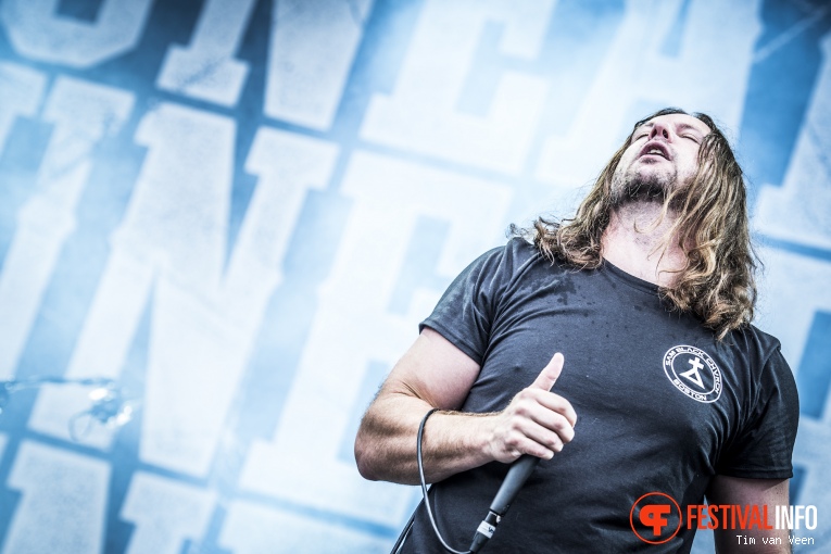 Unearth op Into The Grave 2016 foto