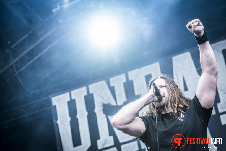 Unearth op Into The Grave 2016 foto
