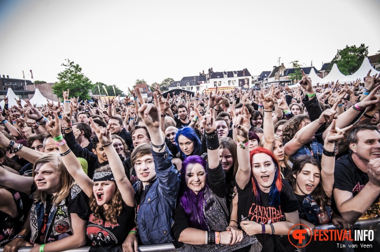 Airbourne op Into The Grave 2016 foto