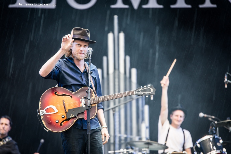 The Lumineers op Pukkelpop 2016 - Vrijdag foto