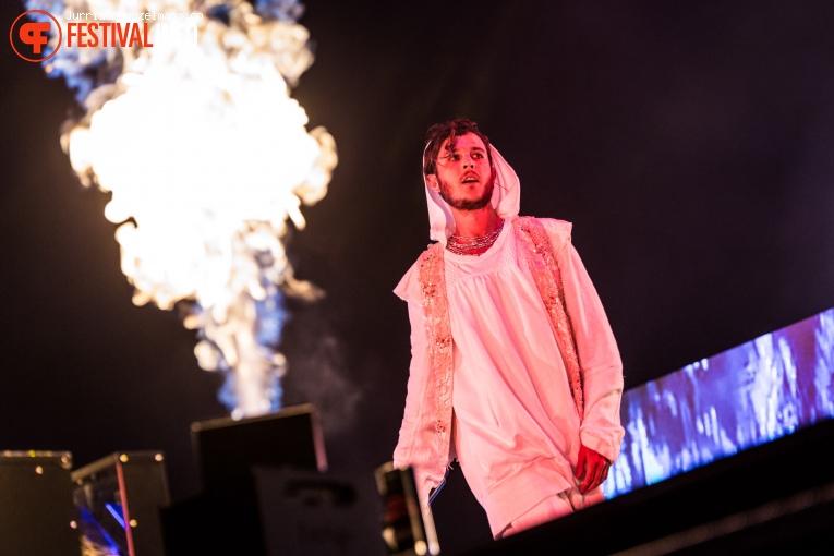 Oscar And The Wolf op Pukkelpop 2016 - Zaterdag foto