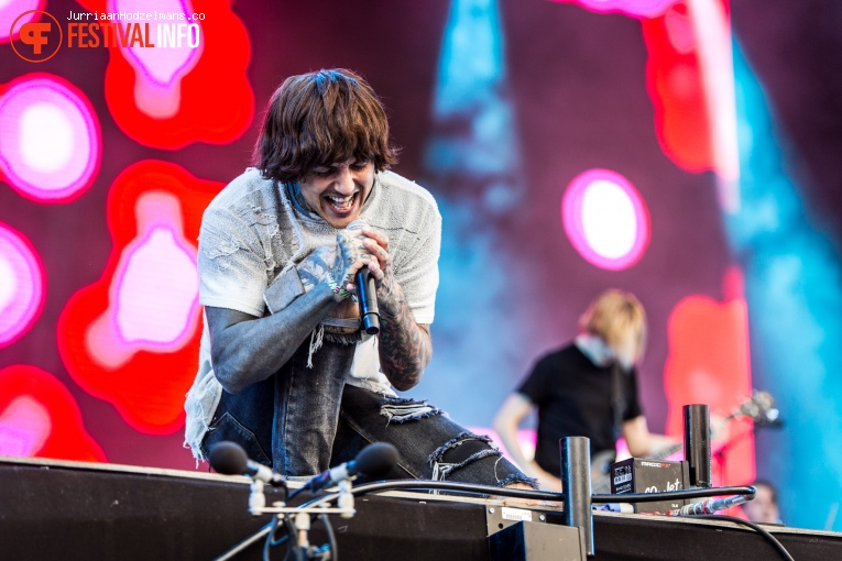 Bring Me The Horizon op Pukkelpop 2016 - Zaterdag foto