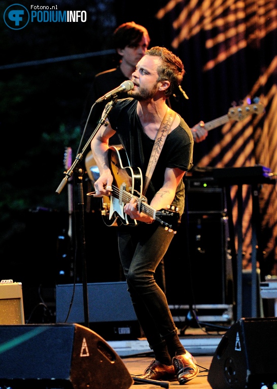 The Tallest Man on Earth op Tallest Man On Earth - 17/08 - Openluchttheater Caprera foto