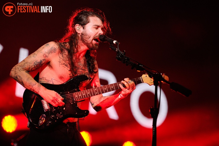 Biffy Clyro op Lowlands 2016 - Vrijdag foto