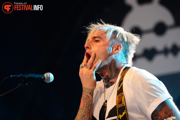 Highly Suspect op Lowlands 2016 - Vrijdag foto