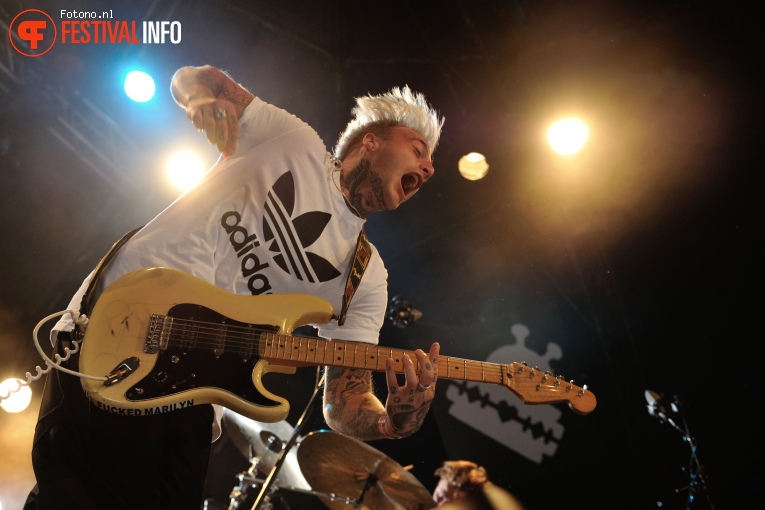 Highly Suspect op Lowlands 2016 - Vrijdag foto