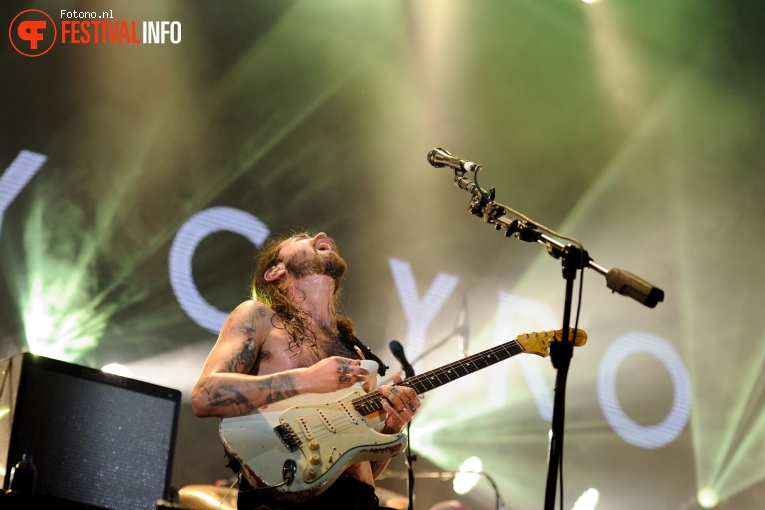 Biffy Clyro op Lowlands 2016 - Vrijdag foto