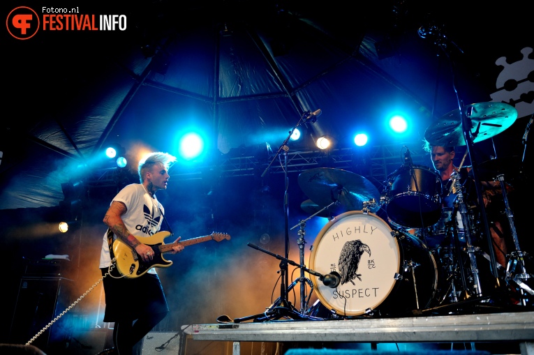 Highly Suspect op Lowlands 2016 - Vrijdag foto