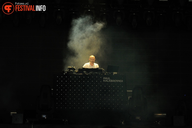 Paul Kalkbrenner op Lowlands 2016 - Vrijdag foto
