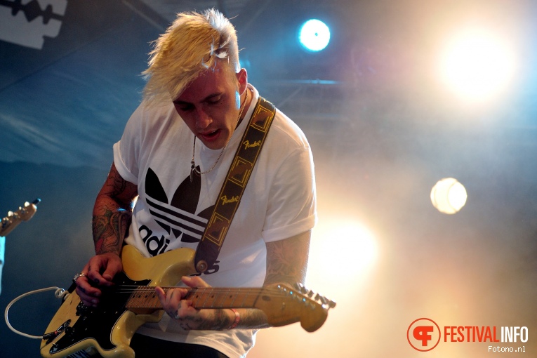 Highly Suspect op Lowlands 2016 - Vrijdag foto