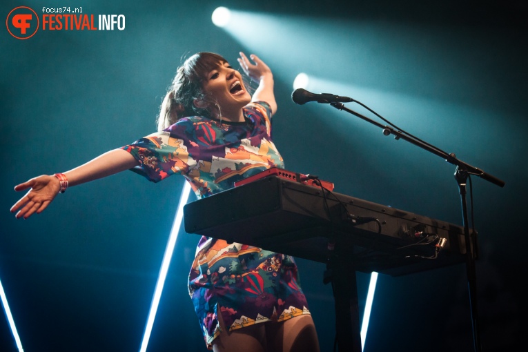 Oh Wonder op Lowlands 2016 - Zondag foto