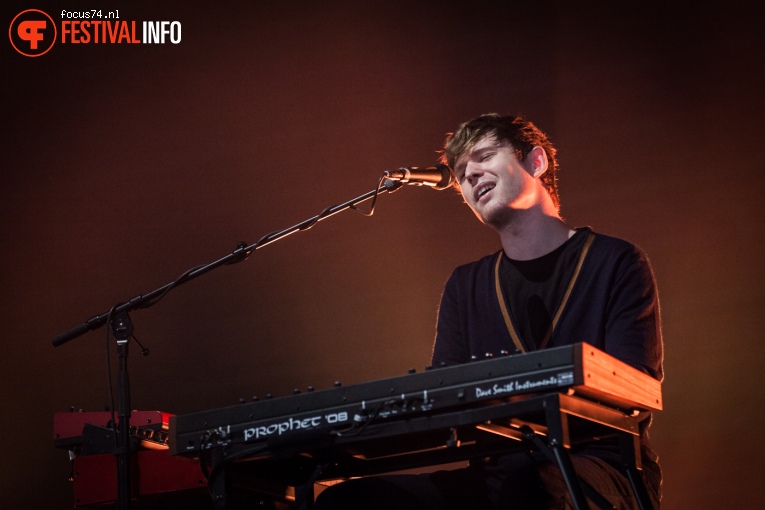 James Blake op Lowlands 2016 - Zondag foto