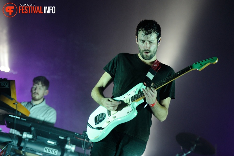 Foals op Lowlands 2016 - Zondag foto