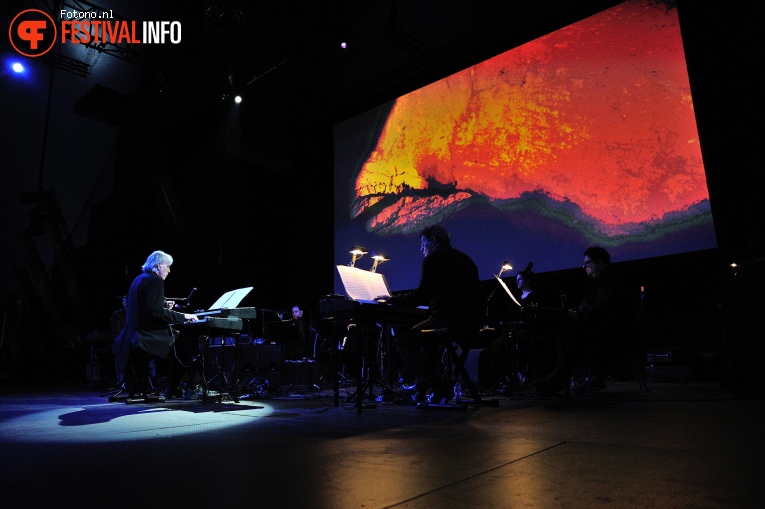 Philip Glass Ensemble op Lowlands 2016 - Zondag foto