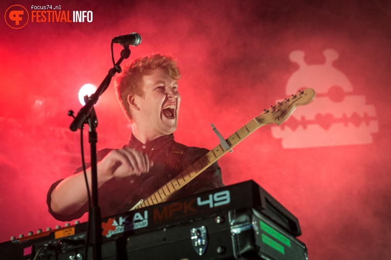 Klangstof op Lowlands 2016 - Zondag foto