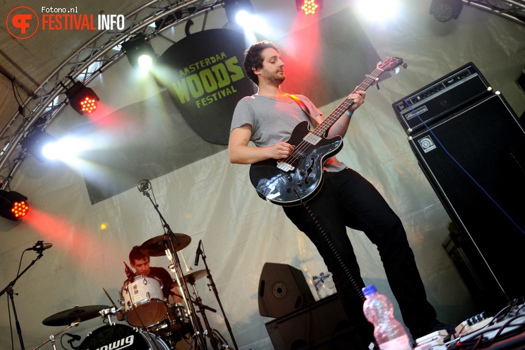 Desert Mountain Tribe op Amsterdam Woods Festival - Zaterdag foto