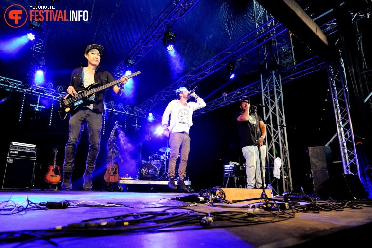 Jeremy Loops op Amsterdam Woods Festival - Zaterdag foto