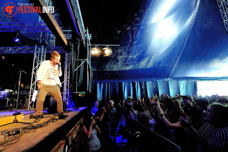 Jeremy Loops op Amsterdam Woods Festival - Zaterdag foto