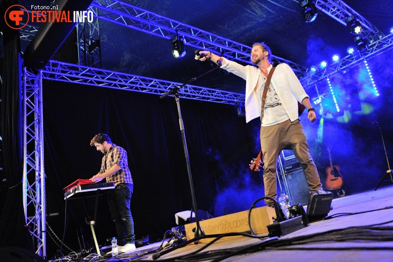 Jeremy Loops op Amsterdam Woods Festival - Zaterdag foto