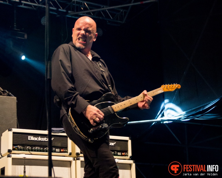 The Stranglers op Nirwana Tuinfeest 2016 - Vrijdag foto