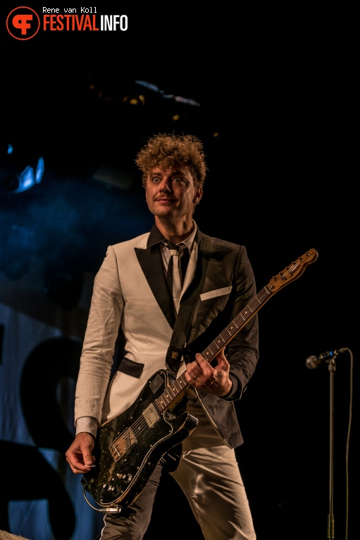 The Hives op Cityrock Leeuwarden 2016 foto