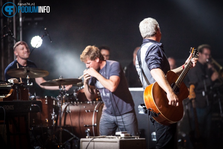 Racoon op Racoon - 2 september 2016 - Metropool Open Air foto