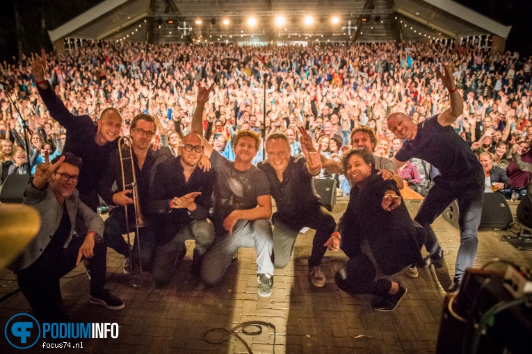 Racoon op Racoon - 2 september 2016 - Metropool Open Air foto