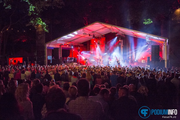 Racoon op Racoon - 2 september 2016 - Metropool Open Air foto