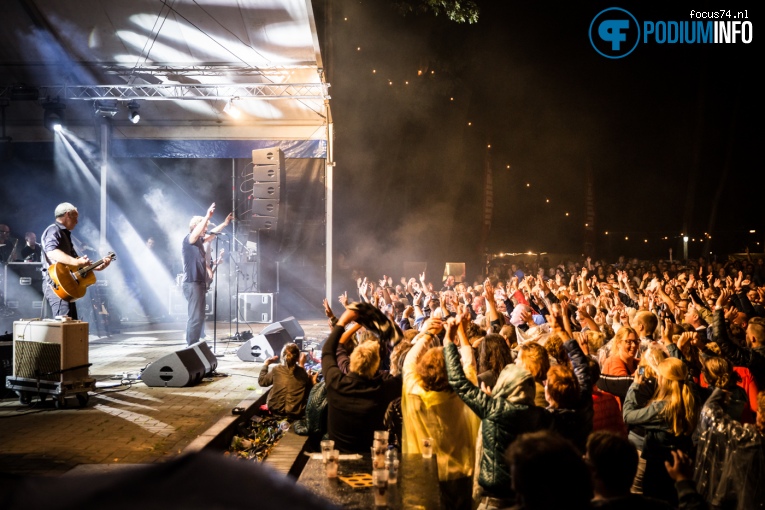 Racoon op Racoon - 2 september 2016 - Metropool Open Air foto